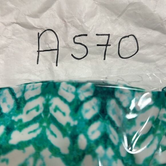 CONVERSE GREEN TIE DYE HALTER BIKINI TOP LARGE‎ - Picture 9 of 9